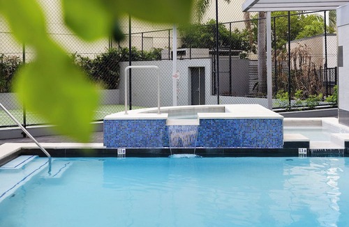Brisbane Central Business District Apartment | Luxury 3 Bedroom River View Apartment Brisbane City