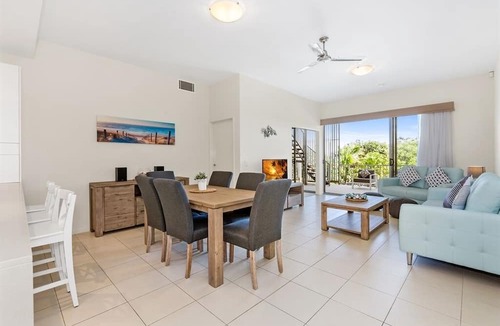 Casuarina Apartment | 3 Bedroom Executive Rooftop Apartment