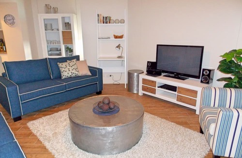 Cronulla Apartment | Pool View, Lift Access 505 Opposite North Cronulla Beach