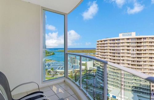 Coolangatta Apartment | Reflections On The Sea Unit 1501 On Coolangatta Beach, Ocean and Coastline views with Wi-Fi Inc.
