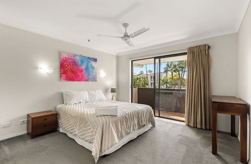 Kangaroo Point Apartment | Two bed, 2 bath in Bridgewater, walk to the City