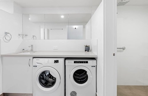 Kings Beach Apartment | Culverston Unit 14 Kings Beach QLD