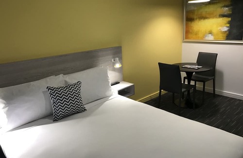 Alexandria Apartment | ValueSuites Green Square