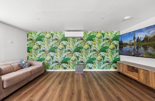 North Balgowlah Apartment | Elegant 3-Bed Home with Games Room