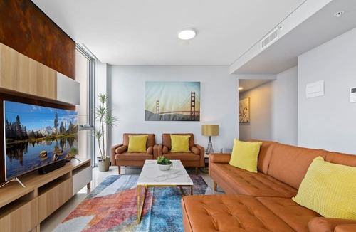 Parramatta CBD Apartment | Central 2-Bed with Parking & Stunning Views