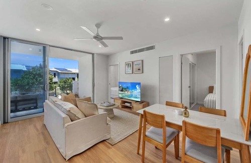 Bokarina Apartment | Azzure Beachside Bokarina Escape