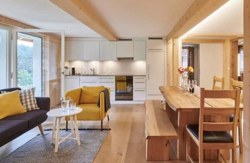 Heiligkreuz House | Altes Pächterhaus by Interhome