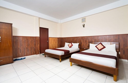 Binh Chanh House | Family-Oriented Stay at Hoang Hau, Vietnam