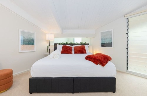 Teneriffe Apartment | 2BR Heritage Near River, CBD, Pool + 2 Carparks