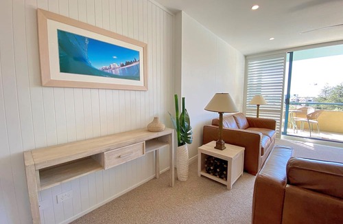 Cronulla Apartment | Pool View, Lift Access 509, Opposite North Cronulla Beach