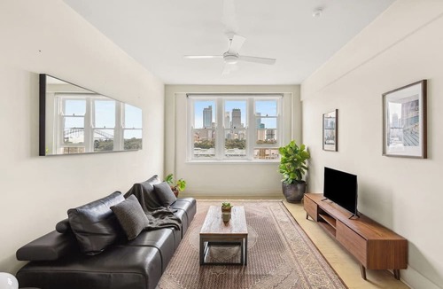 Potts Point Apartment | Oak Lane Embrace Spectacular Sydney Harbour Views