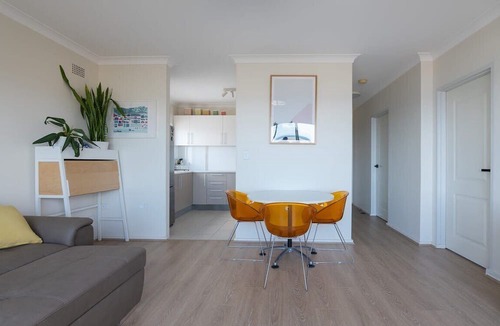 Maroubra Apartment | Breathtaking Maroubra Beachview Apt w Parking