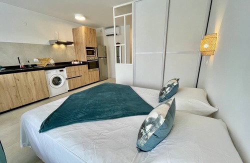 Papeete Apartment | Studio Hanalei City, brand new in the center of Papeete, WiFi -Netflix -A/C