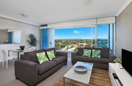 Biggera Waters Apartment | Silvershore Apartments on the Broadwater