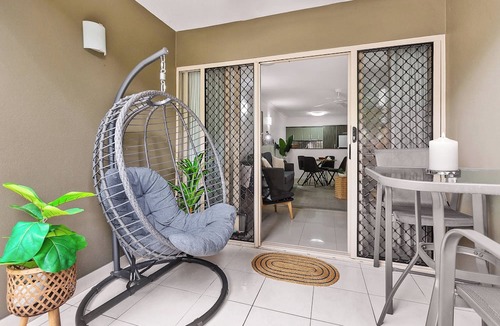 Westcourt Apartment | Luxurious Resort Apartment with 9 Pools and Patio