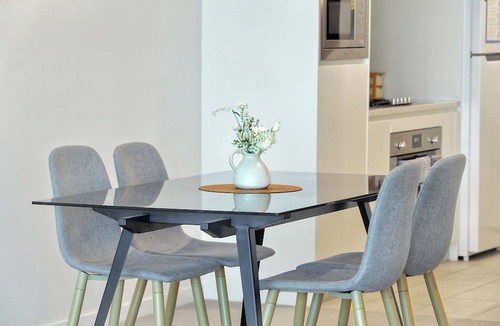 Brisbane Central Business District Apartment | Horizon Haven with Panorama view with Free parking