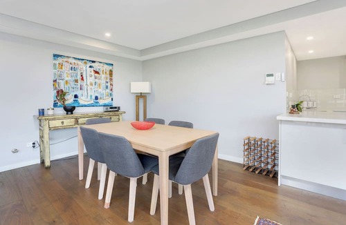 Waverton Apartment | Waverton Skyline Vista – City & Harbour Views