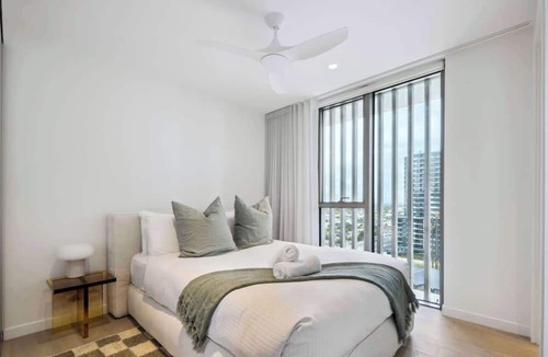 Burleigh Heads Apartment | Matisse by Khove