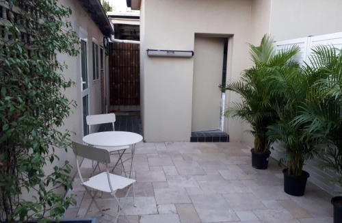 Randwick Apartment | Fantastic Garden Studio