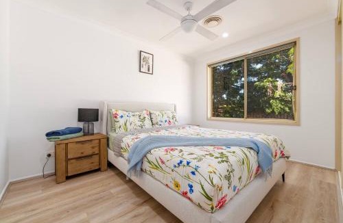 Stanhope Gardens House | 3BR Guesthouse w Sunroom Near Stanhope Leisure