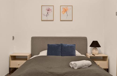 Nepszinhaz negyed Apartment | Rakoczi Grand Residence 4BR 4BATH Apartment in Central Budapest