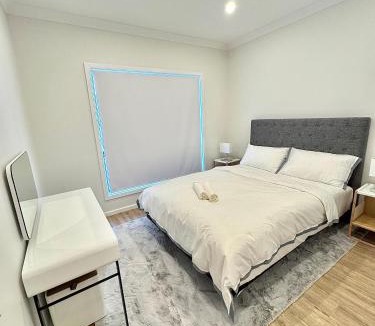 Menangle Park House | Binshaw Main House
