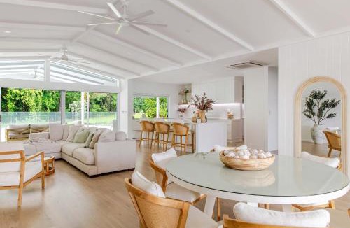 Redlynch House | Harvey House - Resort-Style Sanctuary in the Tropics