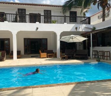 Uroa Hotel | Moonshine Uroa Boutique Hotel
