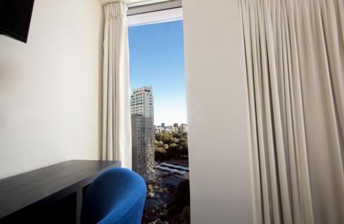 Brisbane Central Business District Hotel | Modern Brisbane Studio in the Heart of CBD