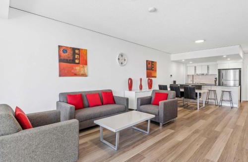Broadbeach Apartment | Sierra Grand 3 Bedroom - Hosted by Gold Coast Luxury Resorts