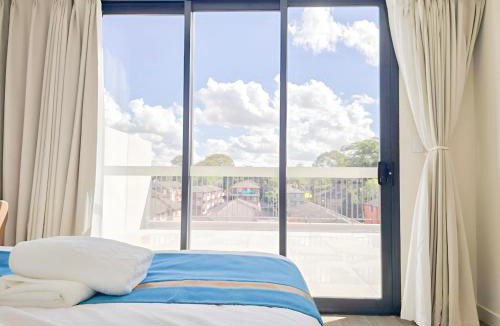 Auburn Hotel | Auburn Studio, Entire Studio with Ensuite toilet and kitchen