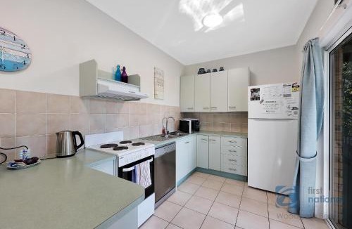 Woodgate Villa | 1/19-21 Pepperina Court