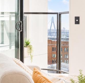 Ultimo Apartment | Luxury 3BR Penthouse with Parking & Walk to Darling Harbour & ICC & CBD & Chinatown