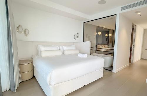 Surfers Paradise Apartment | Jewel Sub-Penthouse, Surfers Paradise