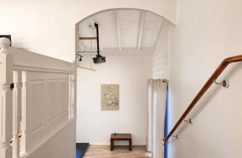 Springwood Villa | Japanese Zen Retreat with Tatami, Projector - Free Parking