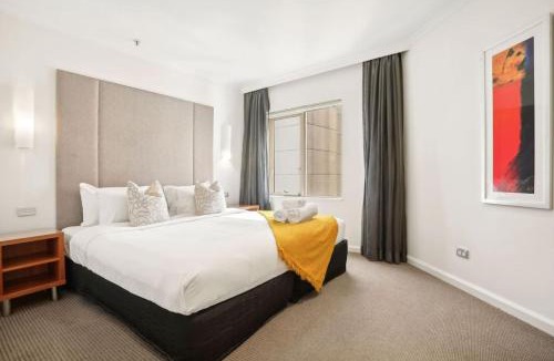 The Rocks Apartment | Breathtaking Harbour Bridge Views In Prime Locale