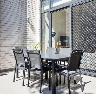 Alexandria House | Luxury 3-Bedroom Terrace in Alexandria