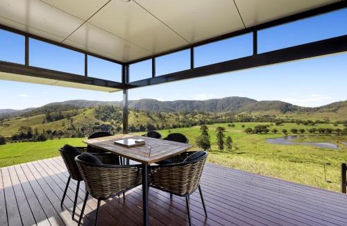 Conondale House | Riverdance At Conondale