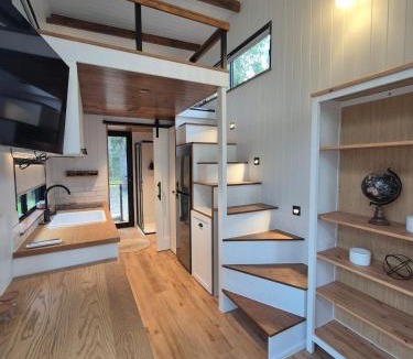 Kenthurst House | Kookaburra Retreat Tiny Home Sydney Hllls