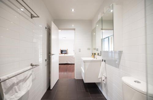 Alexandria Apartment | Cozy 1BR Retreat in the Heart of Alexandria