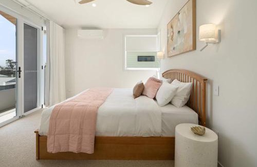 Dicky Beach House | The Tropic - Dicky Beach Escape