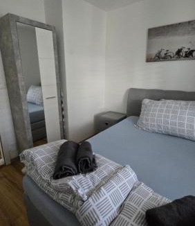 Niedergosgen Apartment | Muhusin Apartments