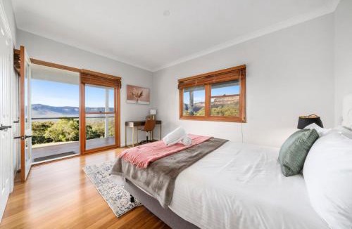 Megalong Valley House | Pinnacle Lodge