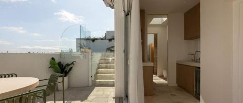 Burleigh Heads Villa | Cala By Khove