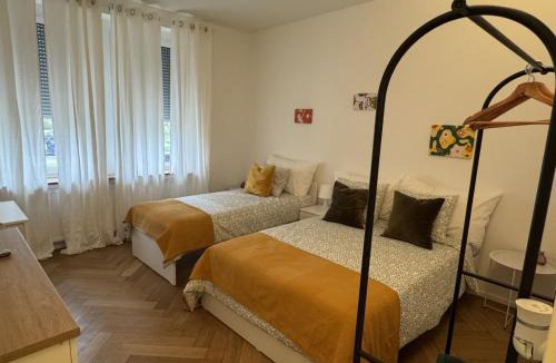 Matthaus House | Baselstad Public Transport Included 10 min Tram to Messe & City Center