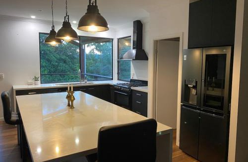Boyland House | The Hinterland Spa & Moon Retreat