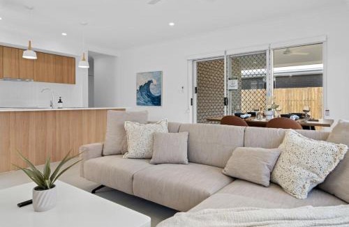 Victoria Point House | Secluded 4Bed Retreat Mins to Beaches and Wineries