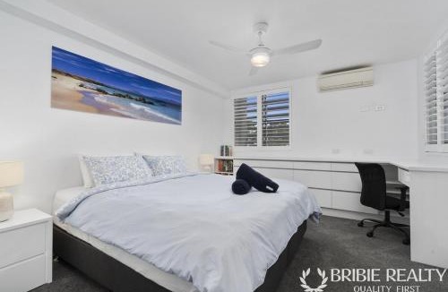 Bongaree Apartment | Robbie & Sues Home Away From Home