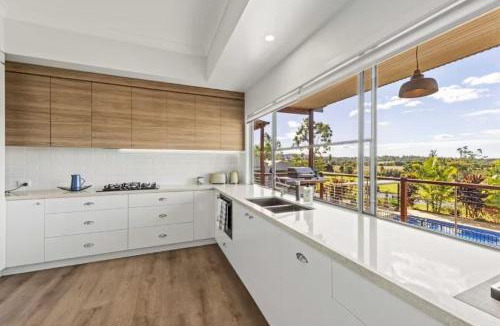 Tamborine House | Riverbend Ranch Tamborine