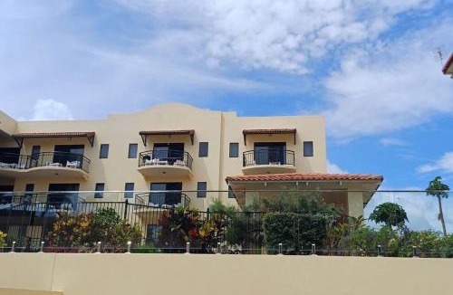 North Ward Apartment | Stay on the Strand, Townsville, one bedroom apartment on the third floor, free secured parking